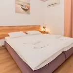U Dragana Kaštela