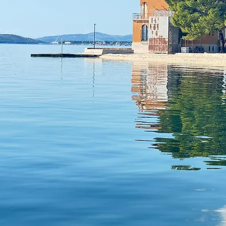 U Dragana Lägenhet Kaštela