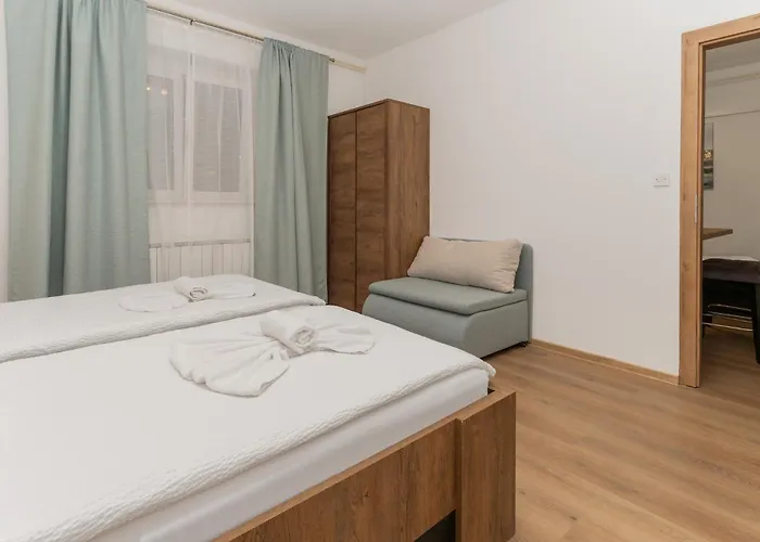 Lägenhet U Dragana Kaštela